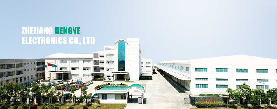 Three phase electronic energy meter